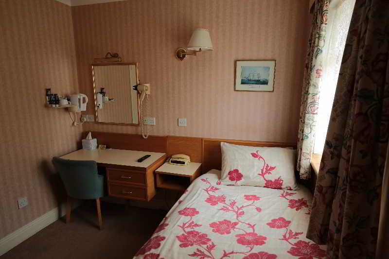 Fernbank Hotel Basingstoke Ngoại thất bức ảnh