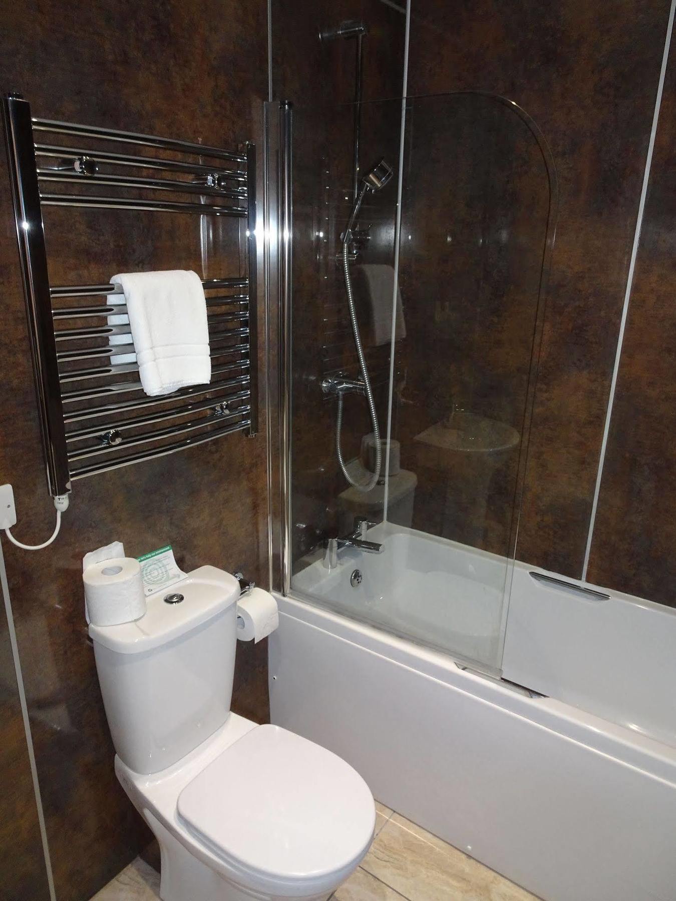 Fernbank Hotel Basingstoke Ngoại thất bức ảnh